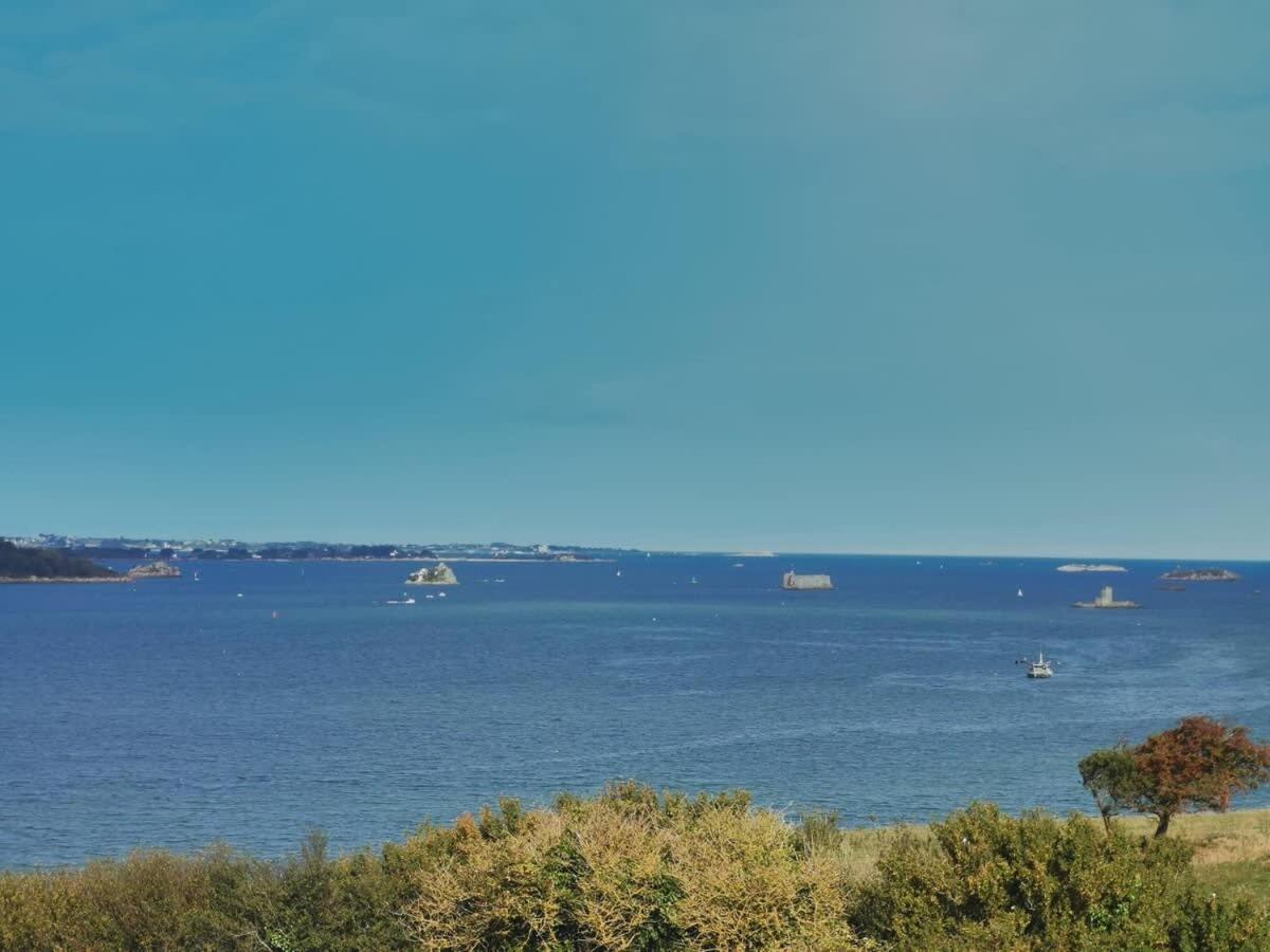 Kermartin - Maison De Famille Avec Vue Sur La Baie De Morlaix Plouézocʼh Esterno foto